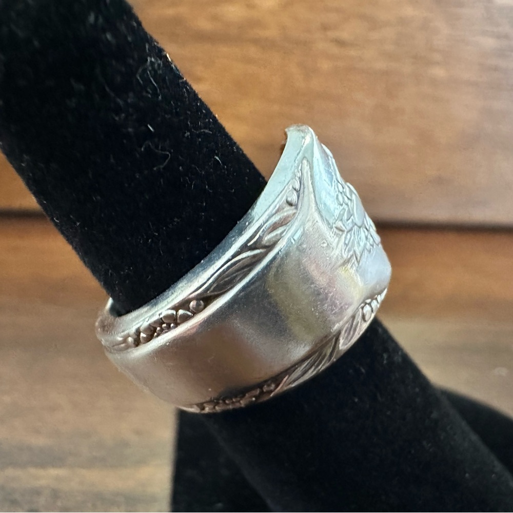 Spoon Ring - Picture 4 of 13